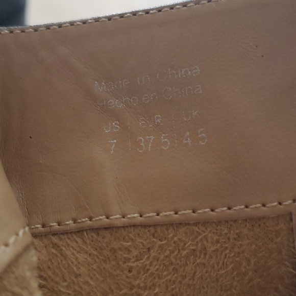 Booties - Picture 3 of 4